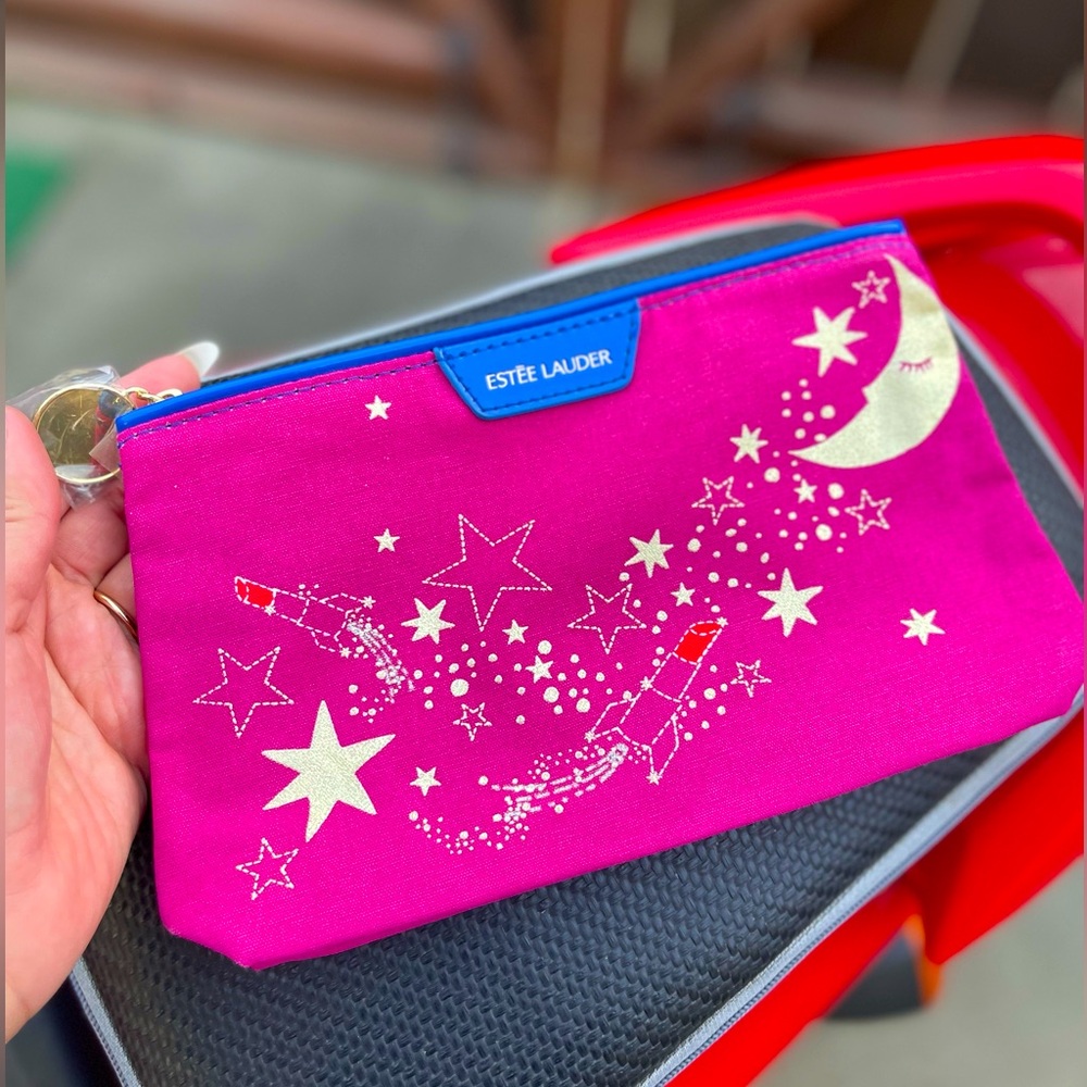 Makeup bag